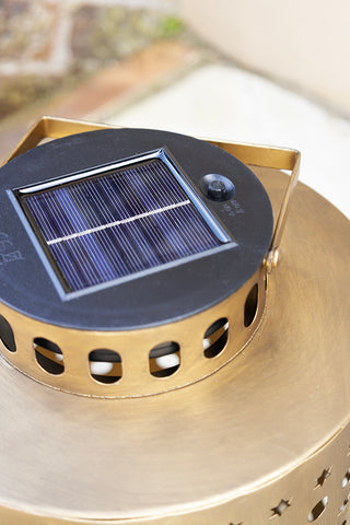 Close-up of the solar panel on the top of the Pretty Stars Gold Outdoor Solar Light.