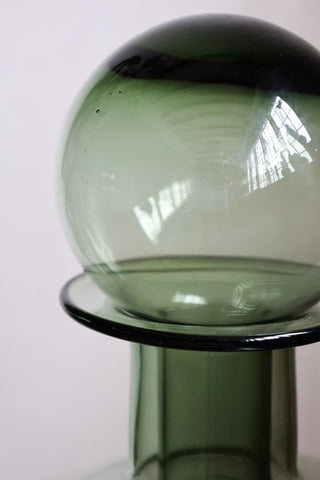 Detail shot of the top of the Green Glass Apothecary Bottle.