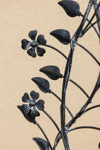 Detail shot of the flower/leaf design of the Pretty Petal Detail Bird Feeder.