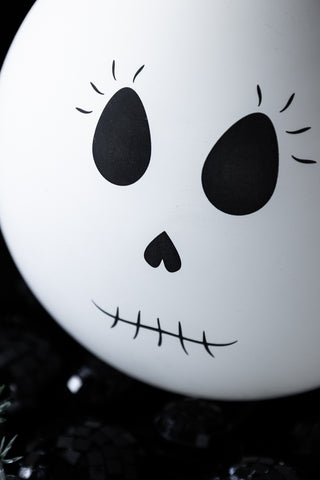 Close-up of one of the Set of 5 Halloween Balloons.